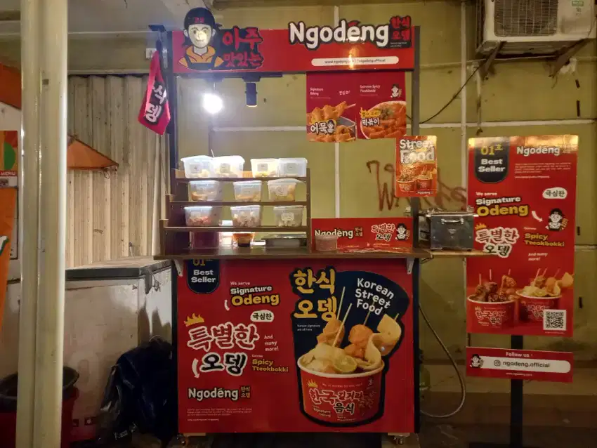 Gerobak dagang korean food Komplit