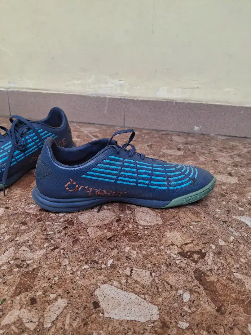 Ortuseight Sepatu Futsal Forte Magnus IN Navy Cyan ukuran 43