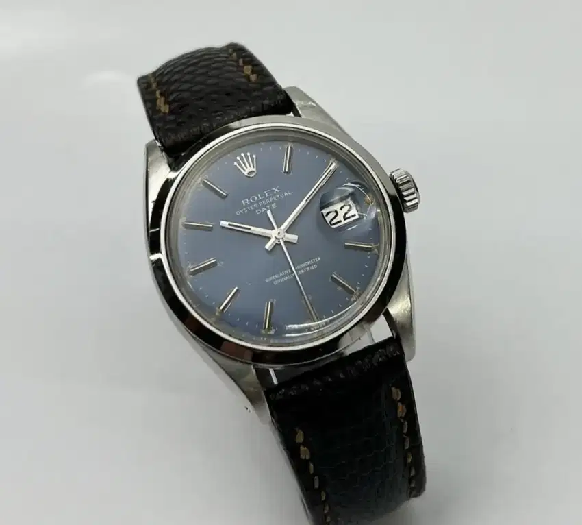 Rolex oyster perpetual date blue dial Reff.1500