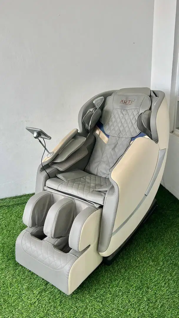 Kursi Sofa Pijat Elektrik Otomatis Bluetooth