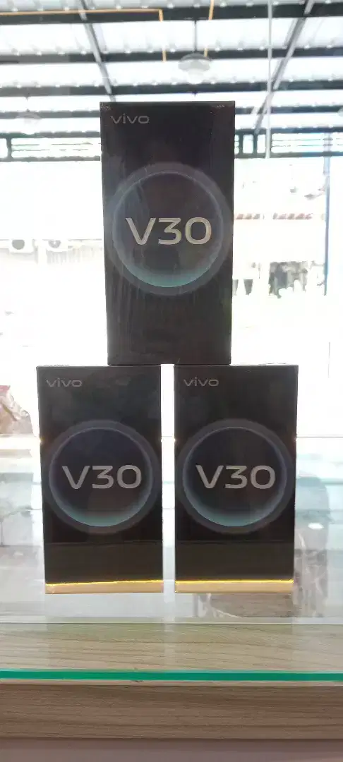 VIVO V30 5G RAM 8/256GB