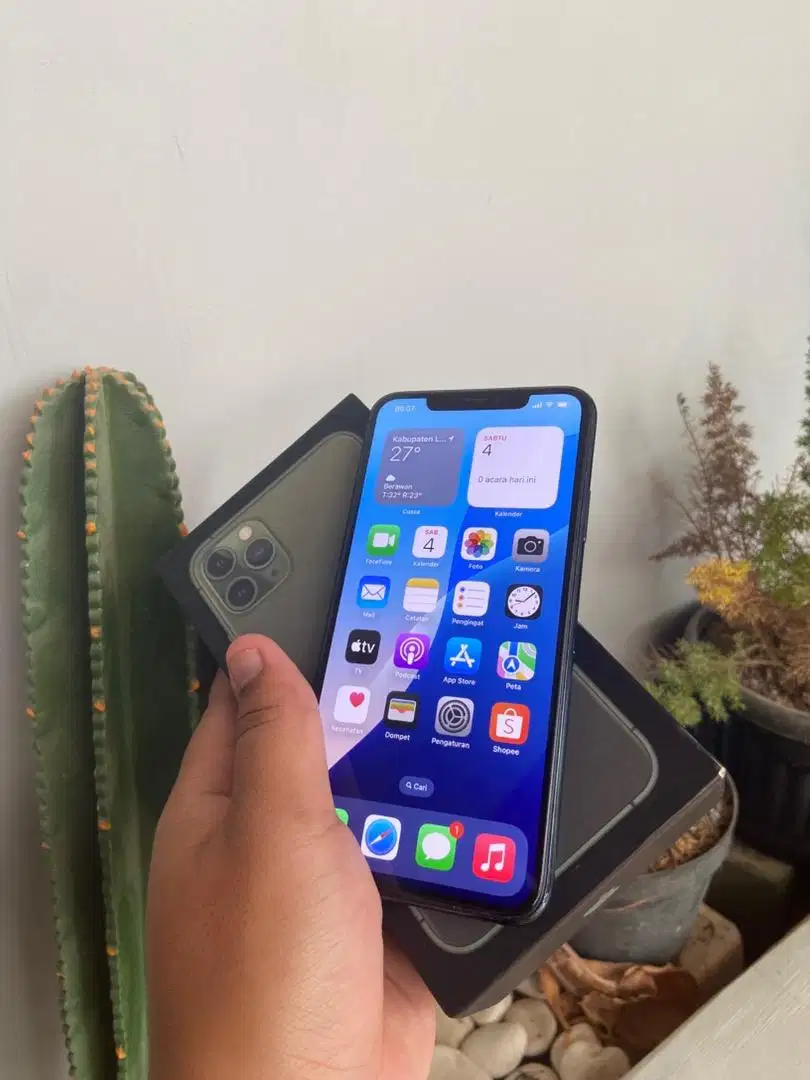 iPhone 11 PROMAX 256 GB EX INTER ALL OPERATOR SEMUA JARINGAN BISA