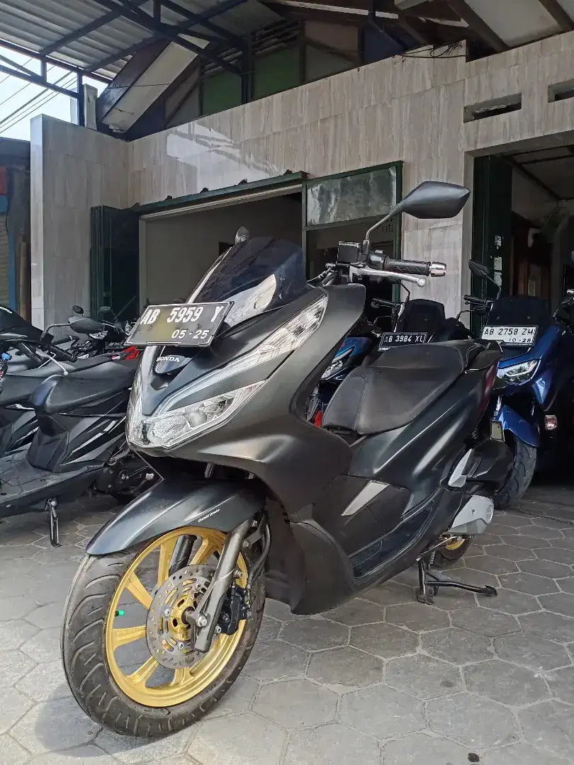 Pcx 150 2020 hitam doff. Gbm