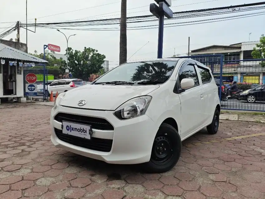 [OLXmobbi] Daihatsu Ayla 1.0 M Sporty Bensin-MT 2016 Putih