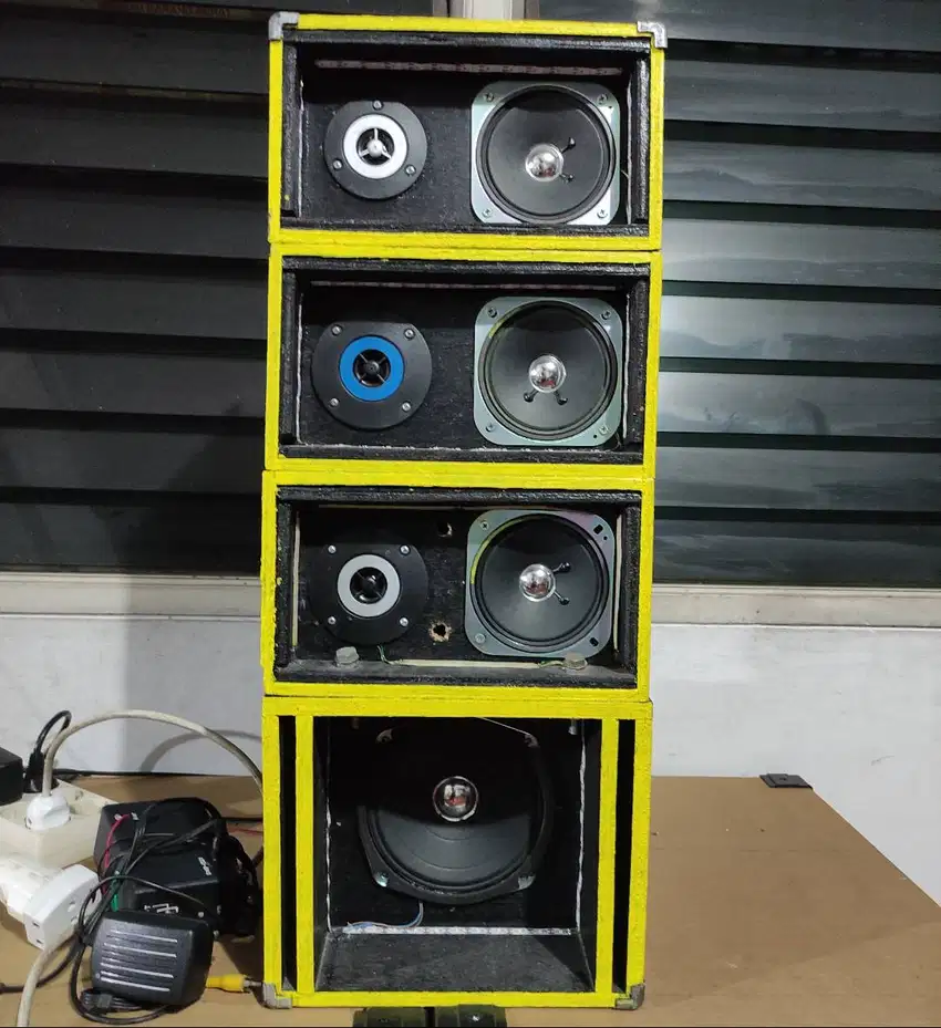 Speaker line array 4 dan 6 inch pasif 1 set