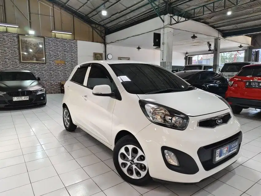 ( Km 36 rb ) KIA PICANTO SE 1.2 Bensin AT 2013 Putih