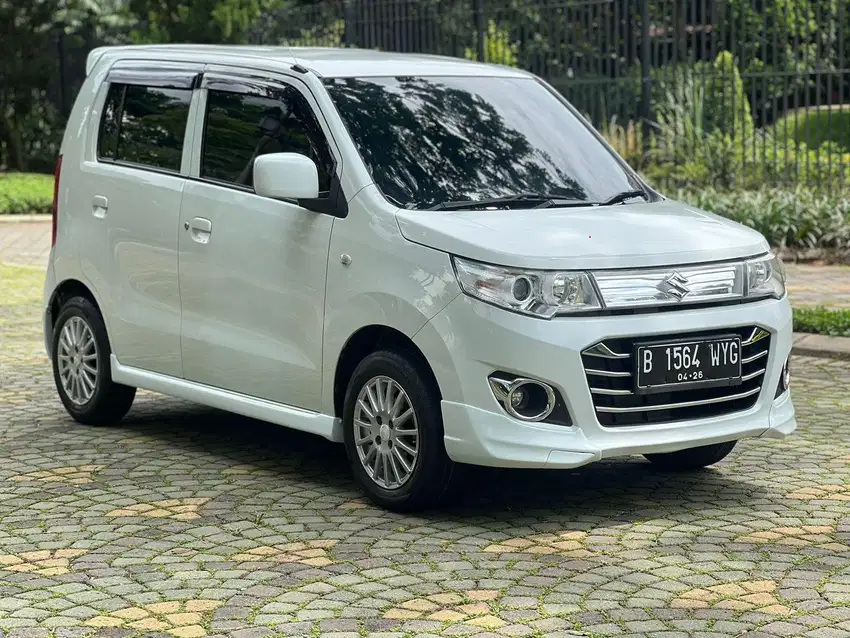 JAMINAN MOBIL MULUS!!! Suzuki Karimun Wagon 1.0 GS AT 2015 - Putih