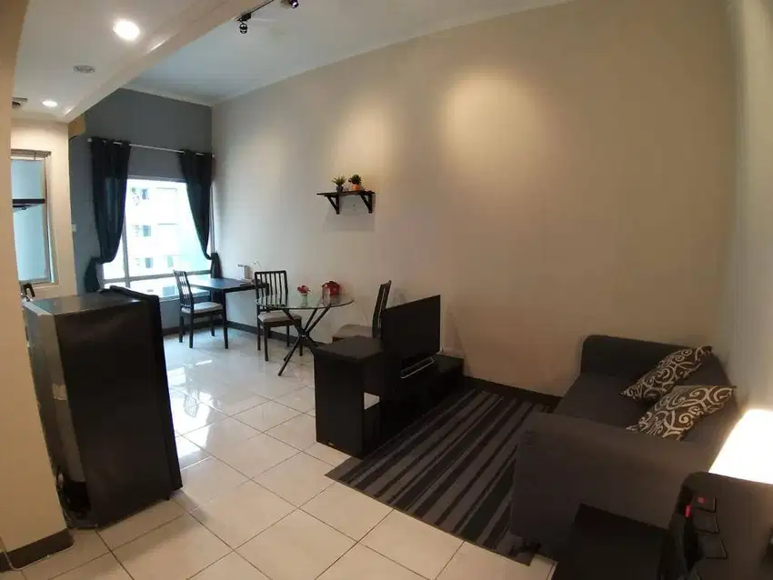 Disewakan Apartement Sudirman Park High Floor 2BR Furnished Tower B