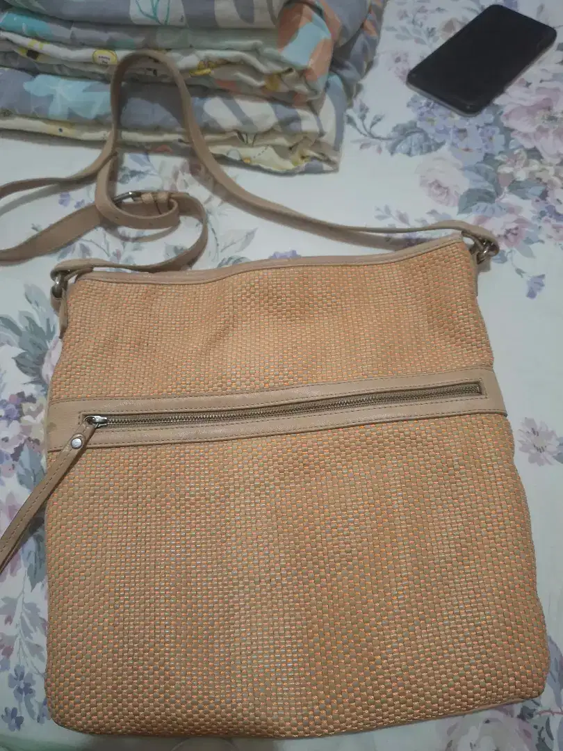 Country Road Sling bag