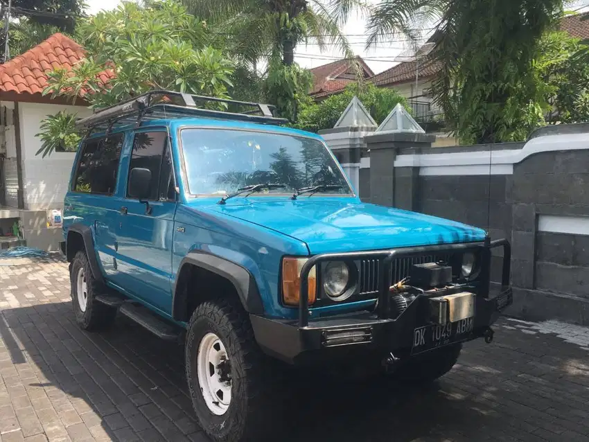 Dijual Chevrolet Trooper 1984.