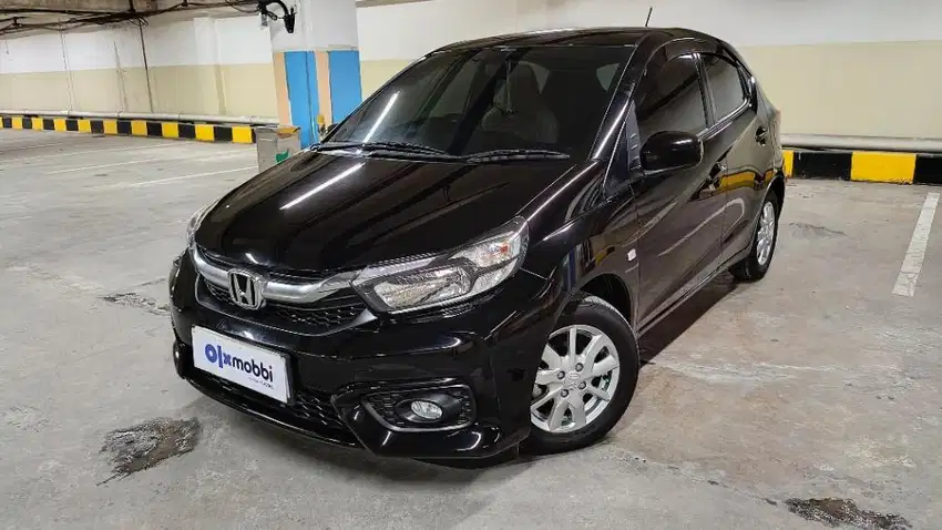 DP Rendah  6JT Honda Brio Satya 1.2 E Bensin-AT 2022 Hitam