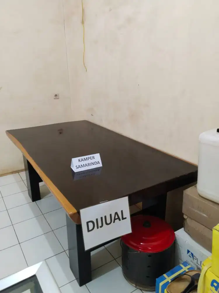 MEJA KAYU KAMPER SAMARINDA ASLI