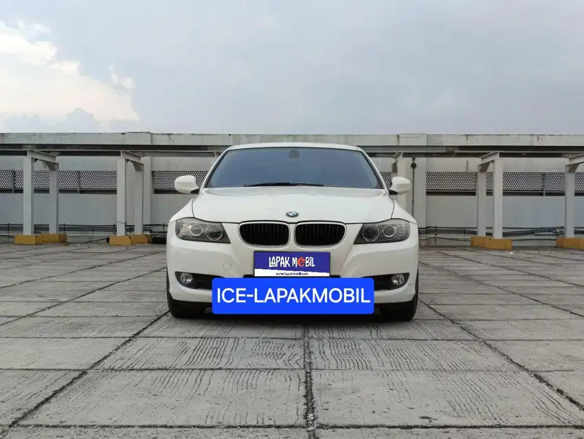 BMW 320i Matic Tahun 2011 Pajak Panjang