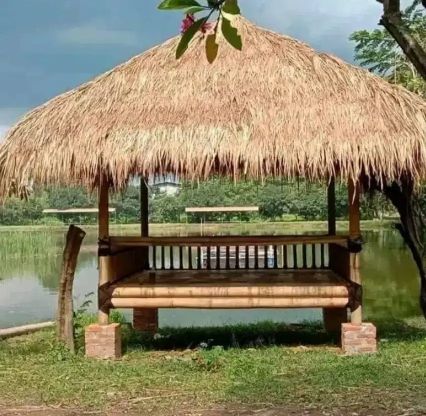 GAZEBO SAUNG BAMBU