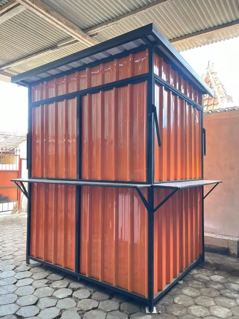 Kontainer Booth 1,8m x 1,5m x 2,4m