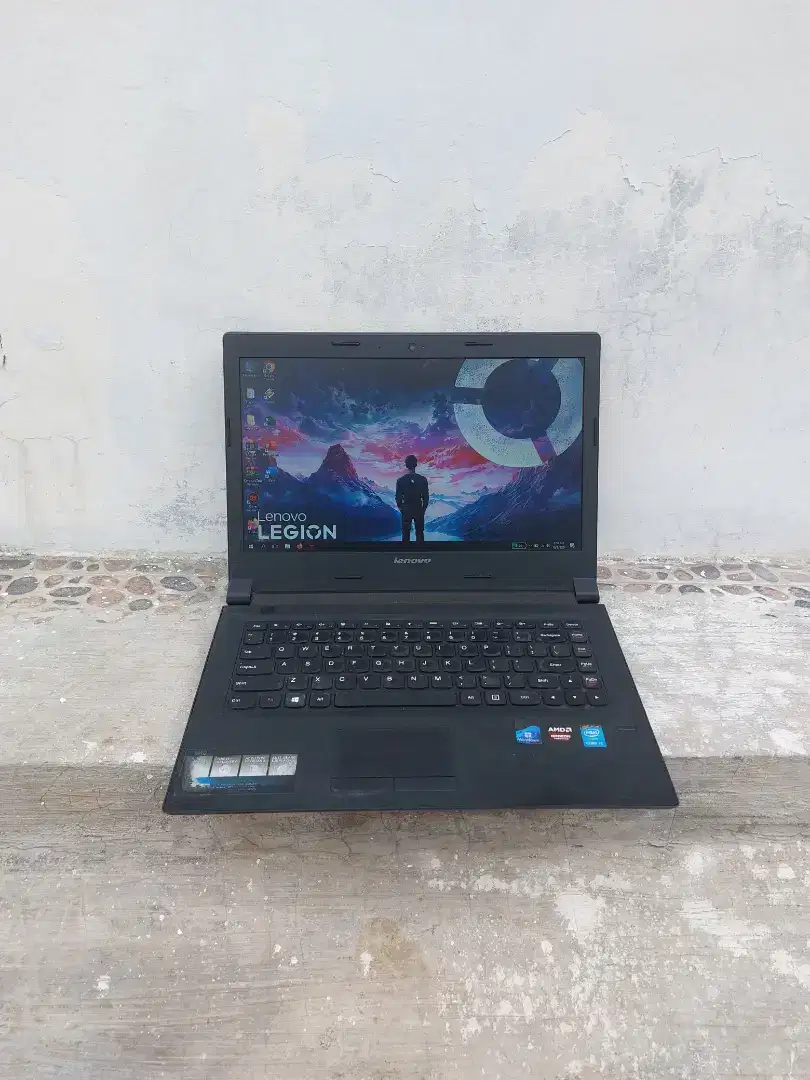 Laptop Lenovo Ideapad B40-80 -CORE I3 THREE GEN5 -SSD 128GB -4GB-MULUS