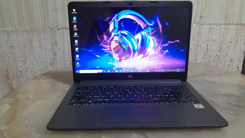 Laptop HP core i3 Ram 8GB ssd Nvme 256GB Gen 10 Backlit/keyboardnyala