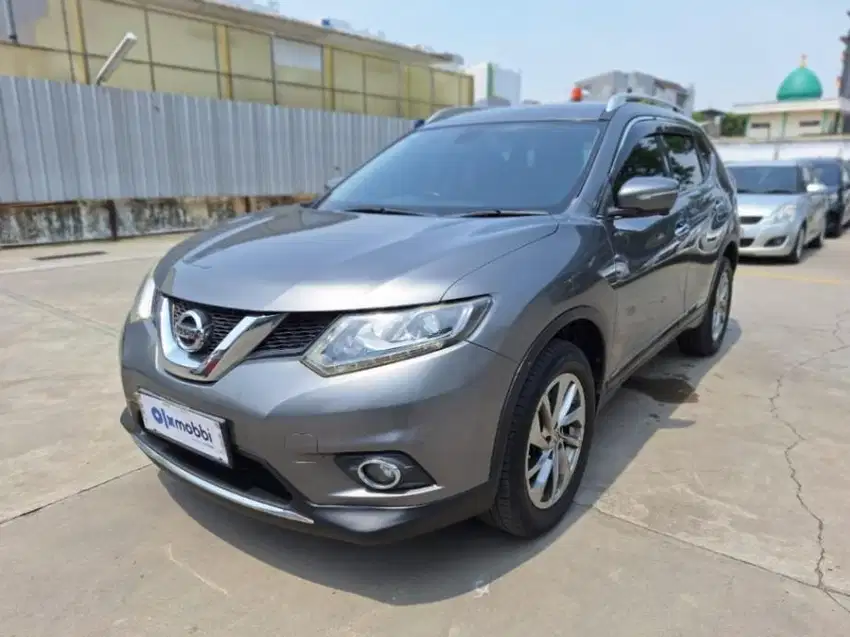 DP Rendah - Nissan X-Trail 2.5 Bensin-AT 2015