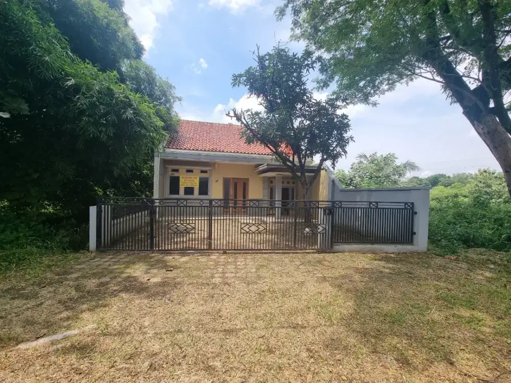 Jual / Disewakan Rumah Usaha Area Kampus, Perumahan Kota Majalengka