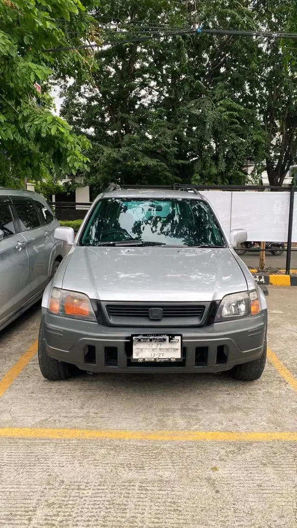 CRV Gen 1 (RD 1) 2000 AT SILVER NOPOL G  PEMAKAIAN PRIBADI SIAP PAKAI