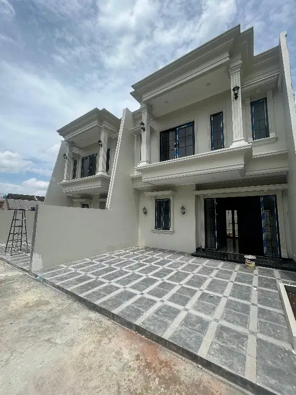 Rumah mewah ready stok selangkah stasiun LRT Cibubur