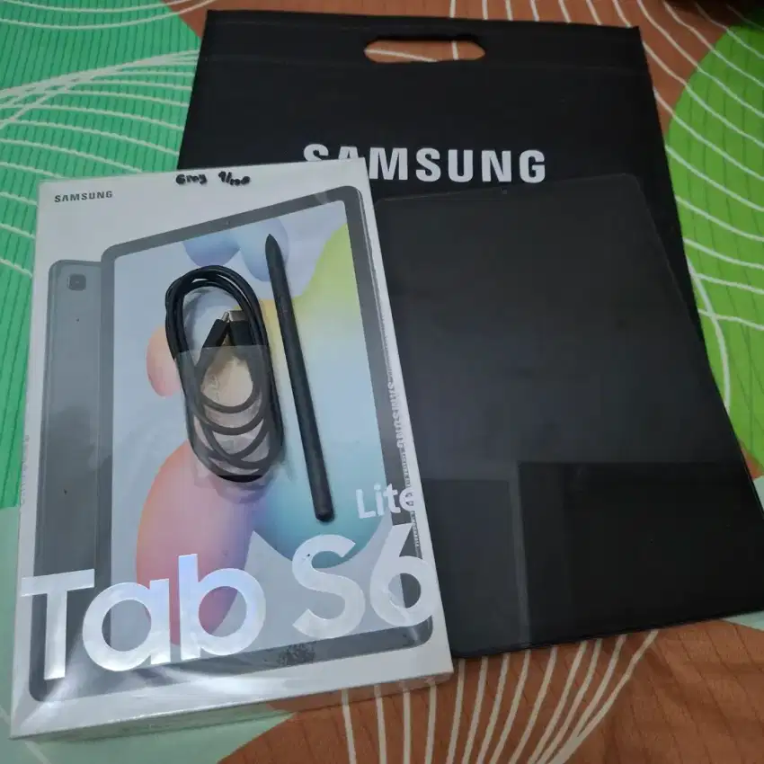 Samsung tablet S6 lite