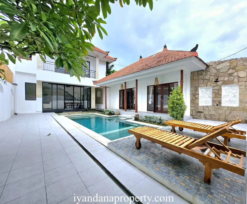 ID:H-09 Disewakan Villa Pererenan Mengwi Bali Dekat Canggu Kerobokan