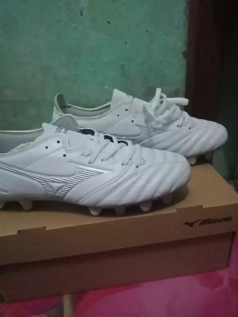 Sepatu bola Mizuno Size 39