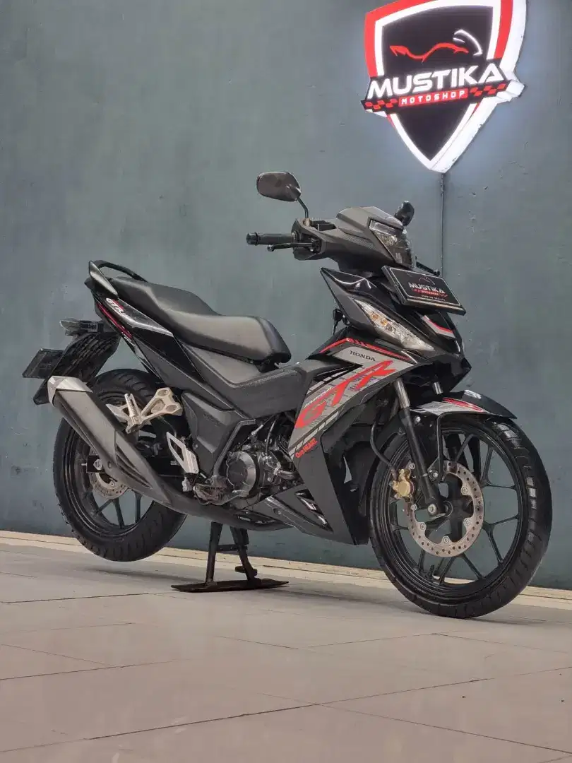 HONDA SUPRA GTR 150 TH 2019 NOPOL L SBY MULUS. RONY MUSTIKA