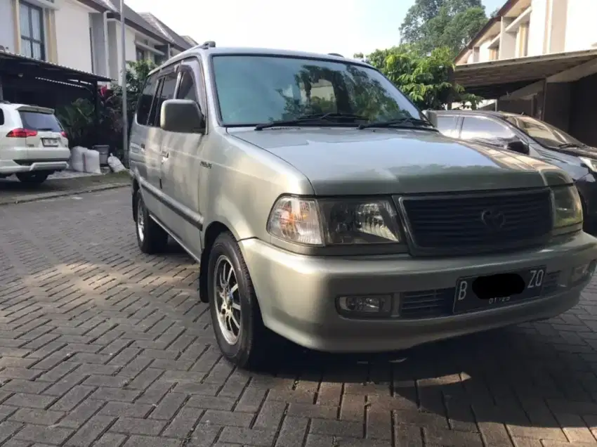 Toyota Kijang LGX 2.4 Diesel Matic