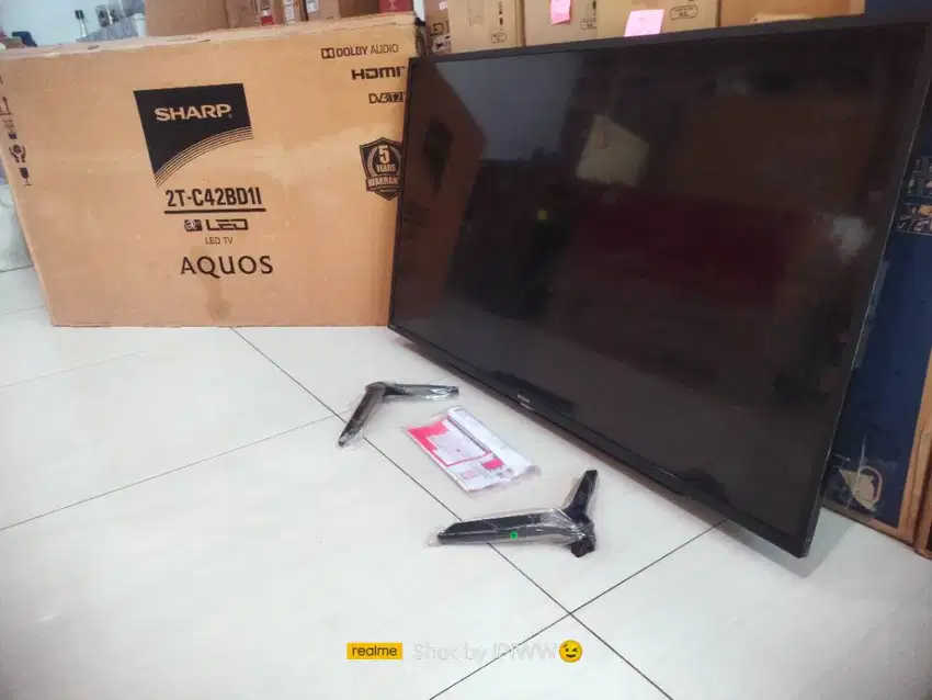 TV LED SHARP 42 INCHI SUDAH DIGITAL GAK PERLU PAKAI STB 3827