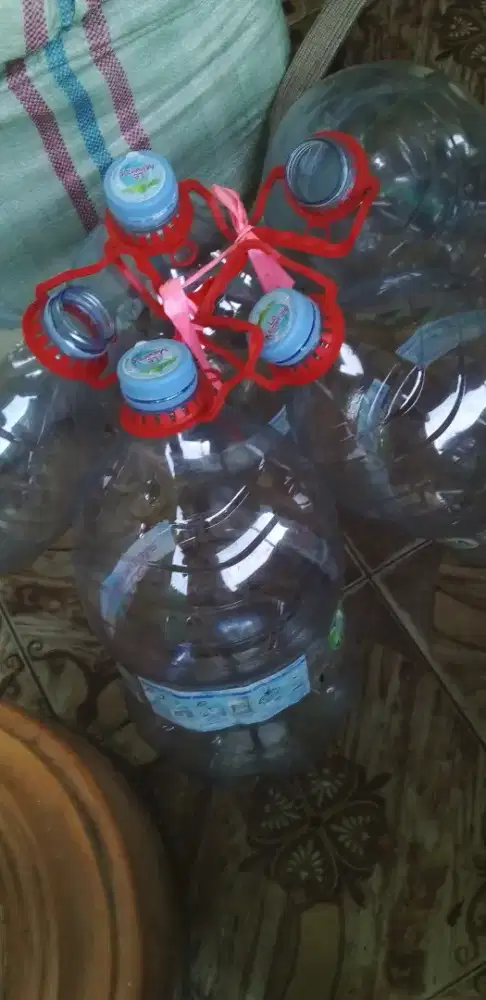 galon bekas sekali pakekk leminerallll