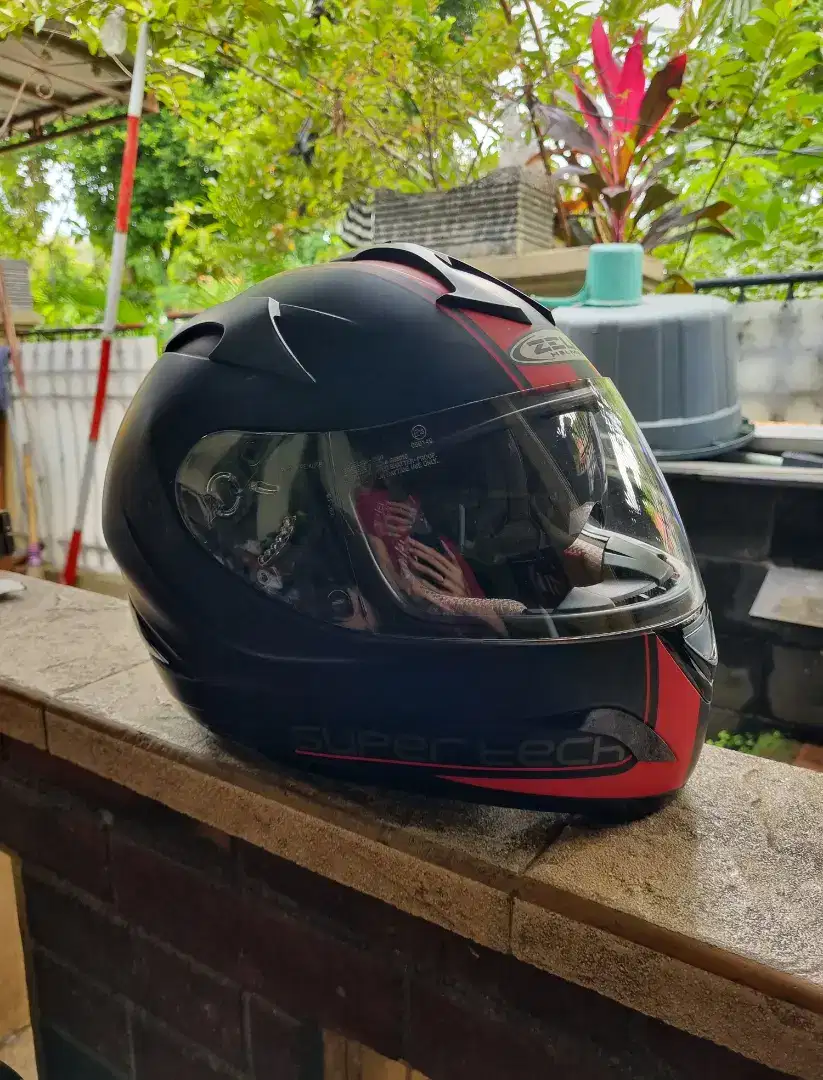 Zeus ZS-806 Helm Fullface - Matt Black/II43 Red