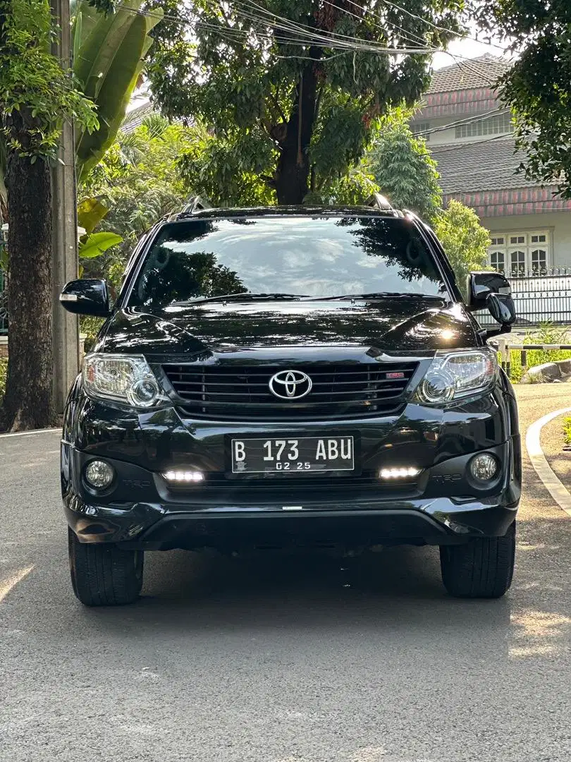 Toyota Fortuner 2.7 G Lux AT TRD BENSIN 2014