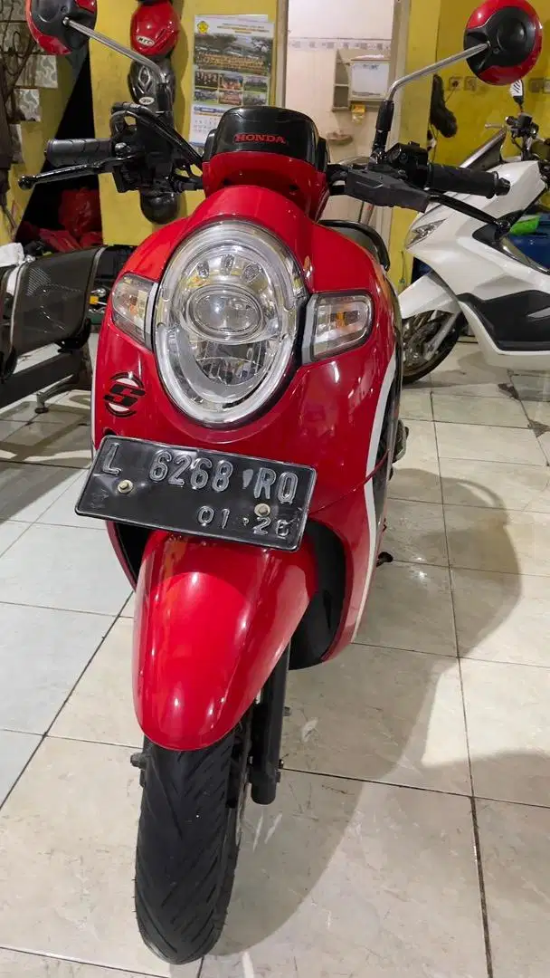 HONDA SCOOPY CBS ISS 110 TAHUN 2020