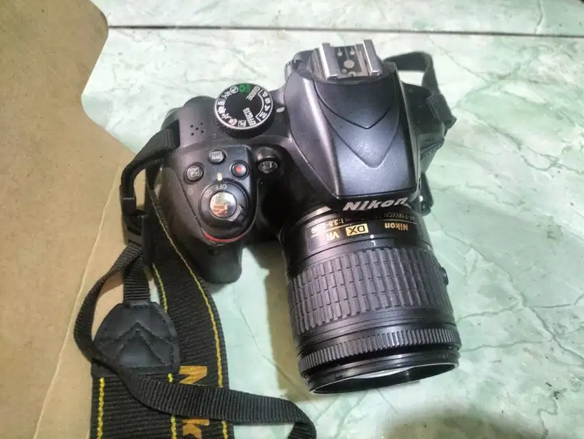 Nikon D33000 harga Rp 2500000