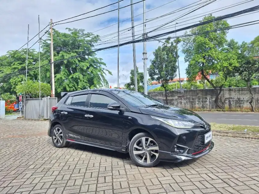 OLX Mobbi Toyota Yaris 1.5 S Bensin-AT 2021 Hitam