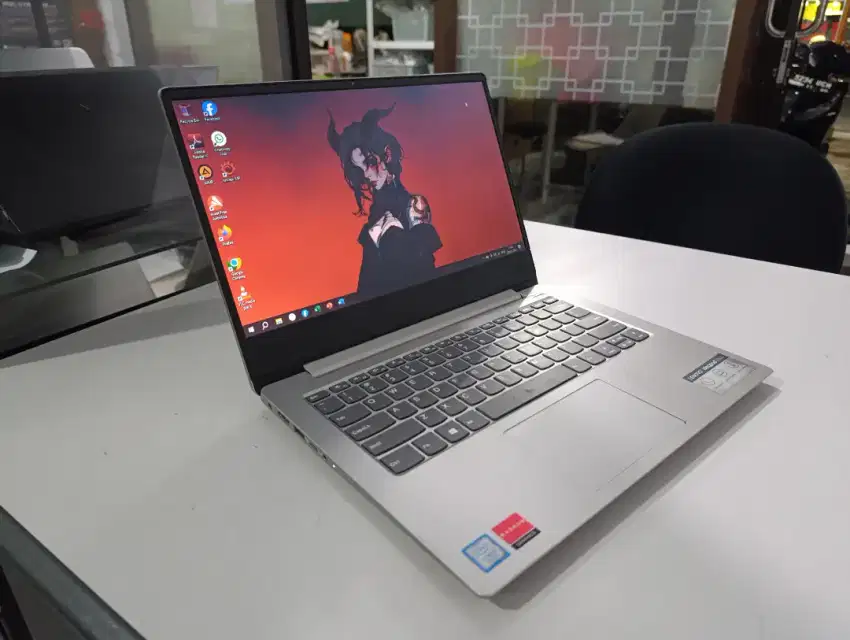 Laptop Spek Render Lenovo ideapad 330S