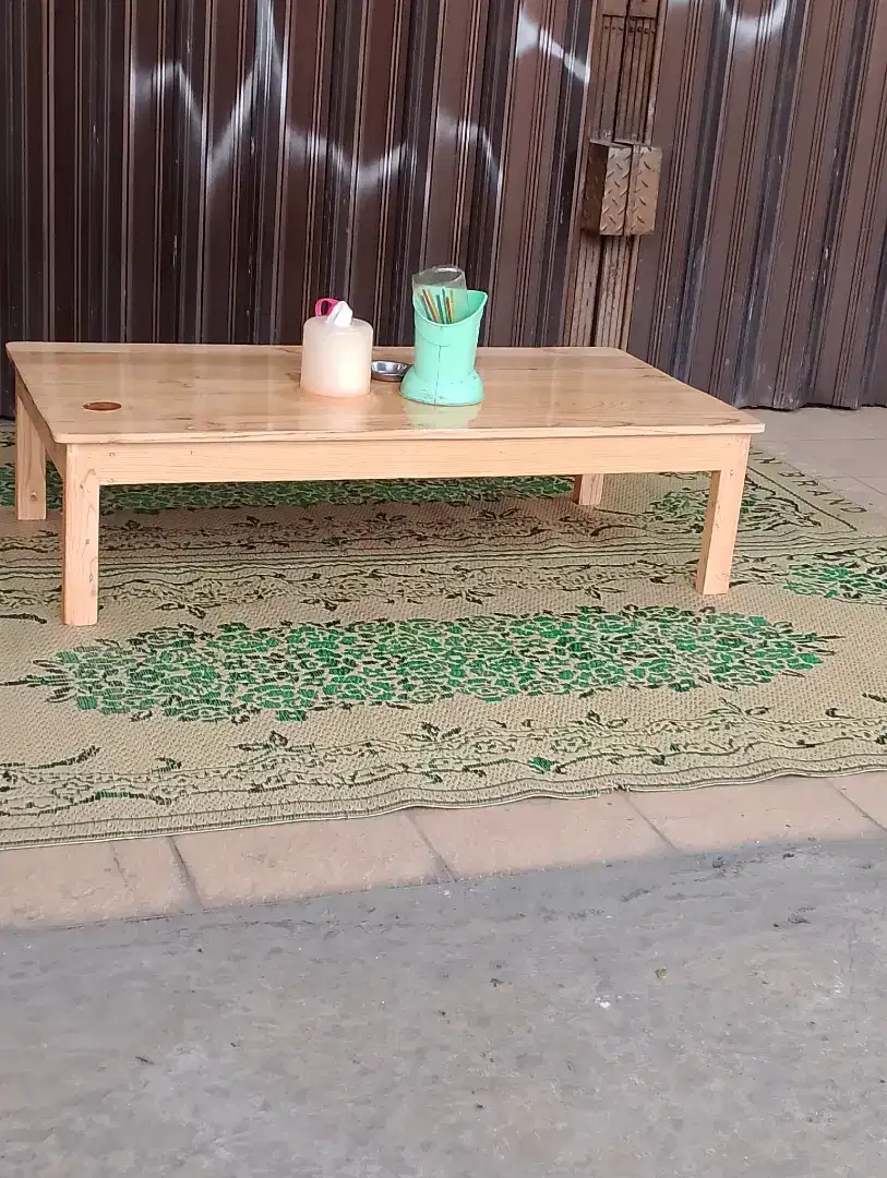 Meja lesehan ukuran 120X60:30