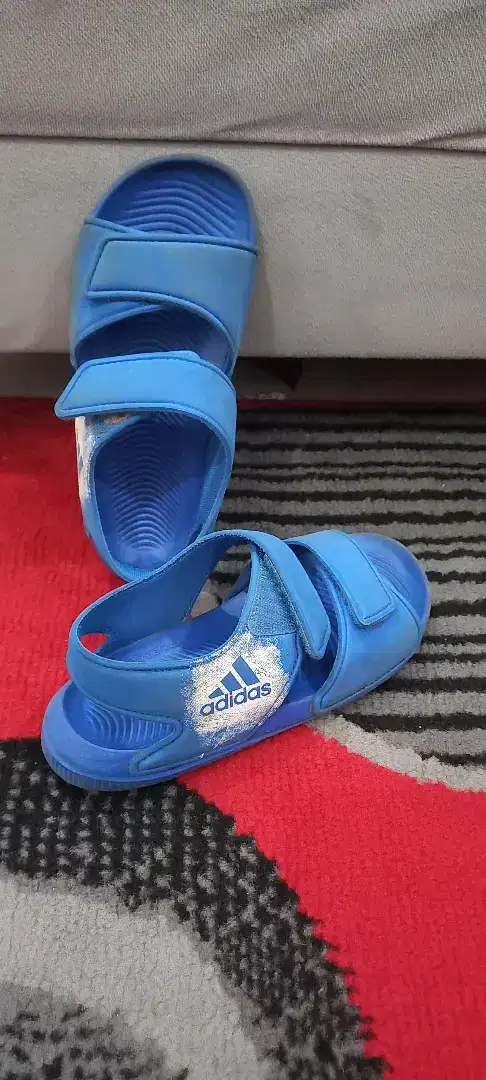 Sepatu Sendal Adidas Ori Made In Vietnam