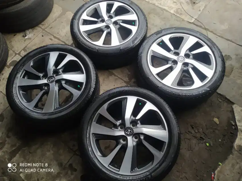 Velg oem yaris trd r16 mulus bagus hub wa