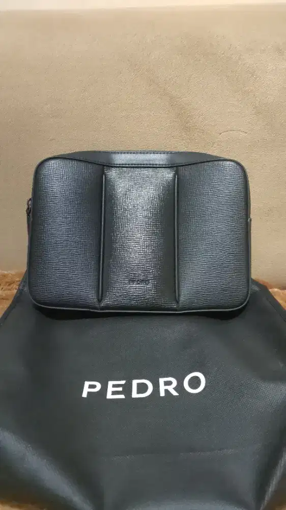 Pedro Pouch Ori Black