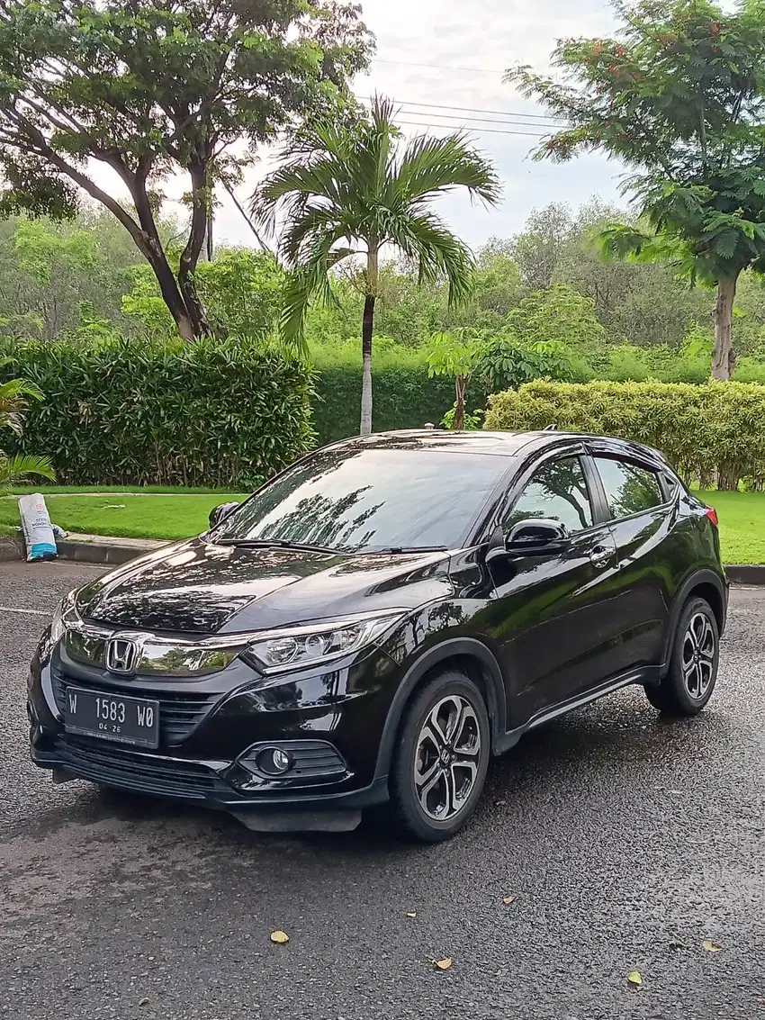 Honda HRV Type E Matic Tahun 2021 (Facelift Terakhir))