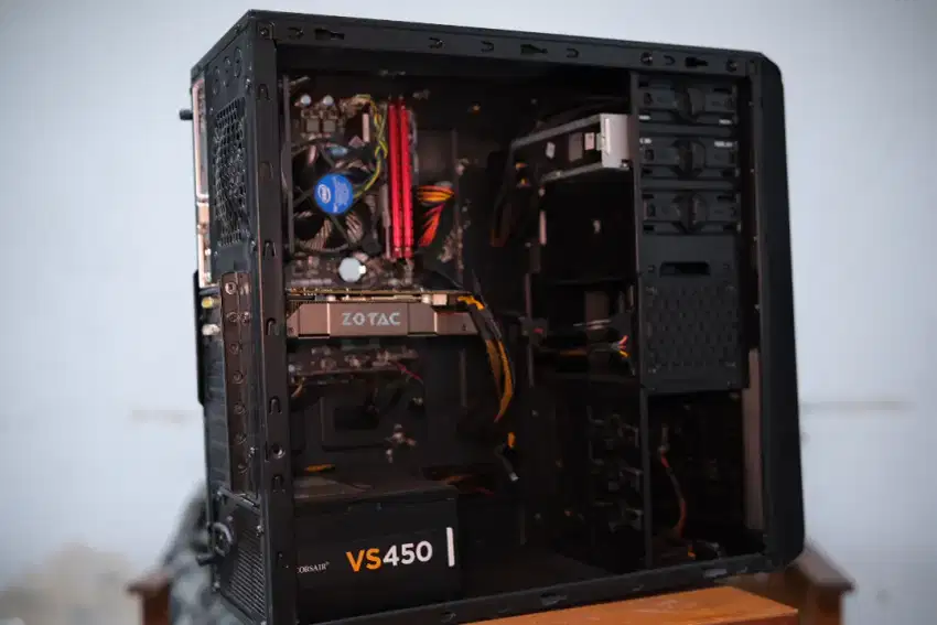 PC Gaming Intel Core i5-6500 16GB RAM DDR4 GTX 960 2GB GDDR5