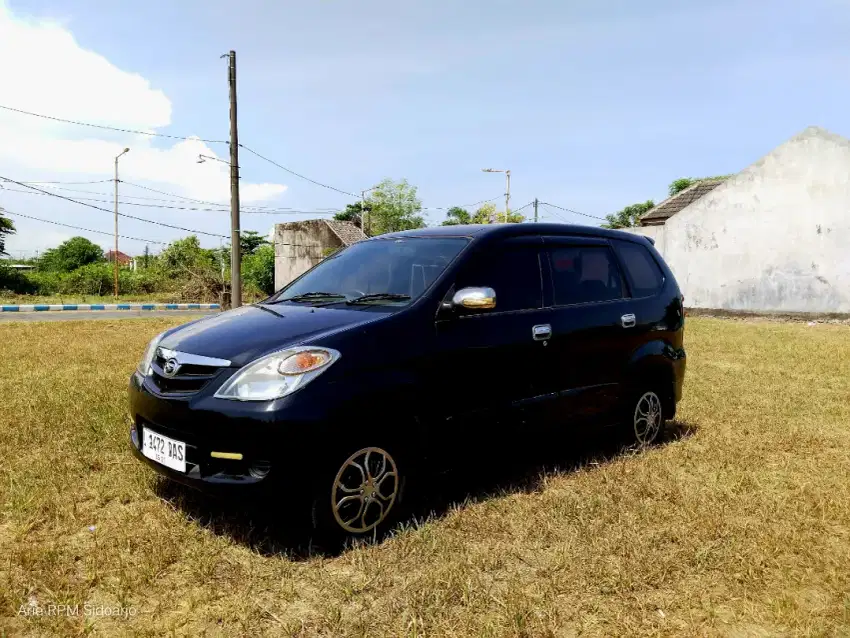 Daihatsu xenia 2011.x deluxe 1300cc