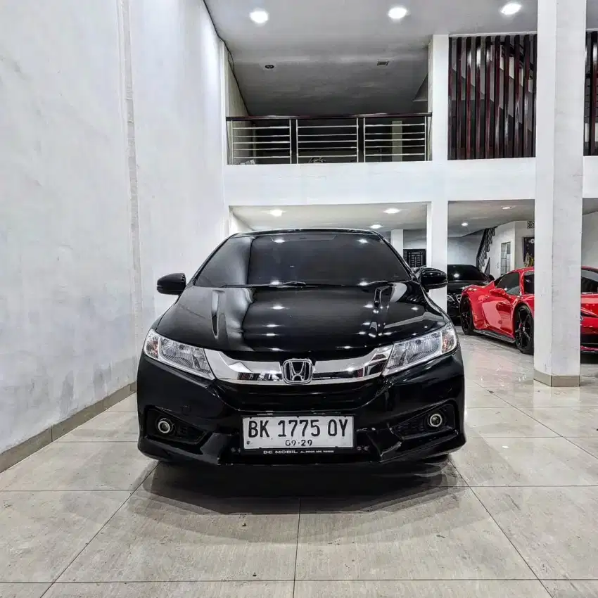 CITY 1.5 E Automatic 2014 / 2015 hitam honda jazz