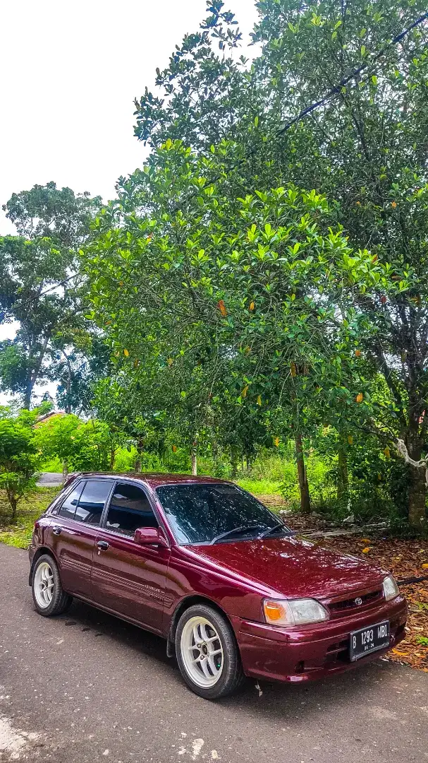 Toyota starlet 1.3