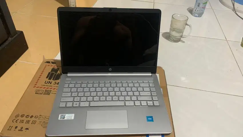 Di jual hp laptop 14s-dq3109