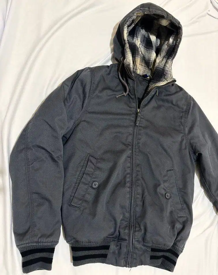 Hnm h&m puffer down jacket jaket outer tebal mount dacron puring divid