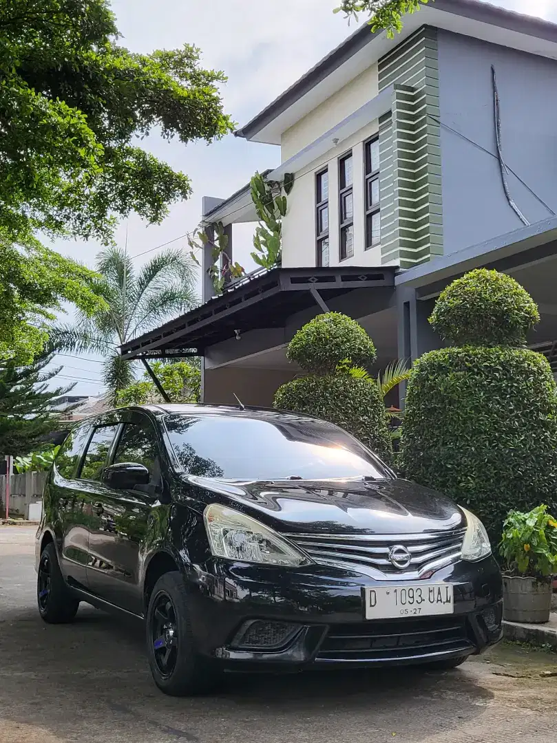 Grand Livina SV Manual 2017
KM 59 ribuan